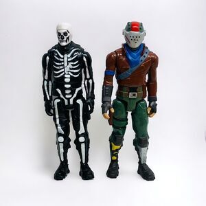 2 Fortnite Action Figure 11.5” Epic Games Skull Trooper & Rust Lord Kids Toys